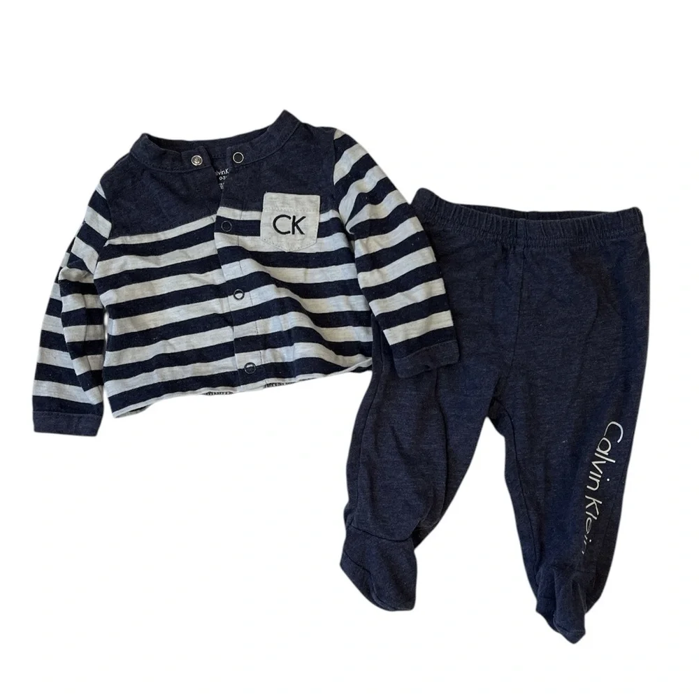 Calvin Klein Matching Set - Picture 1 of 12